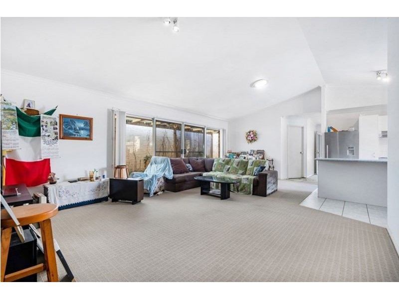 68 Glasshouse Crescent, Forest Lake QLD 4078