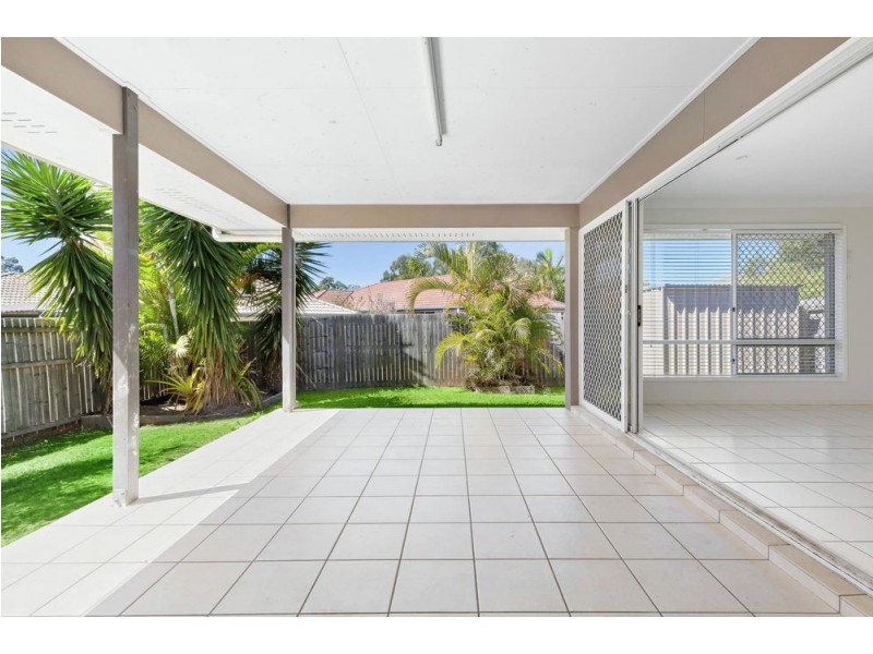 136 Lakeside Avenue, Springfield Lakes QLD 4300