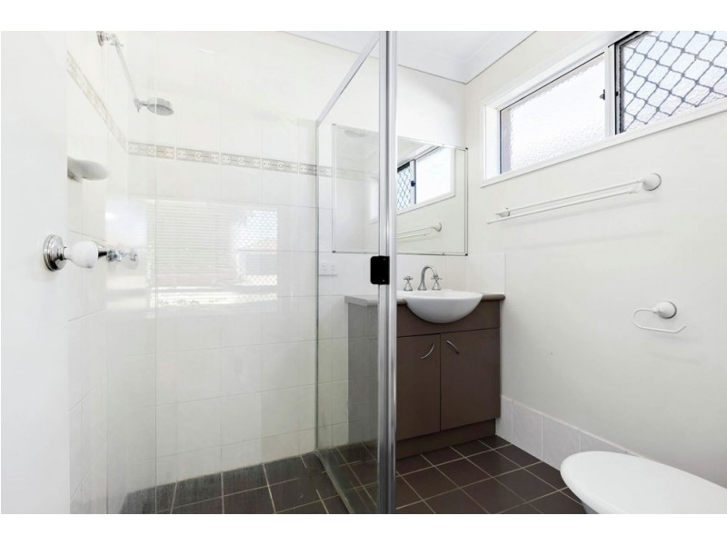 136 Lakeside Avenue, Springfield Lakes QLD 4300