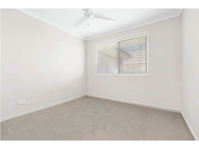 136 Lakeside Avenue, Springfield Lakes QLD 4300