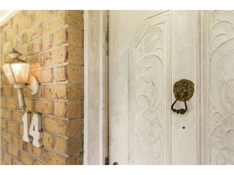 14 Kelvin Close, Forest Lake QLD 4078