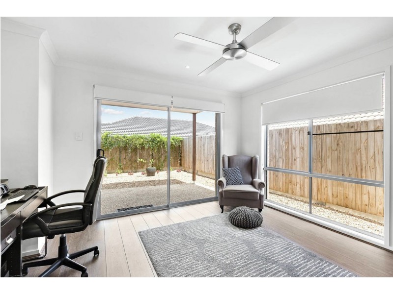 39 Tea Trees Avenue, Springfield Lakes QLD 4300