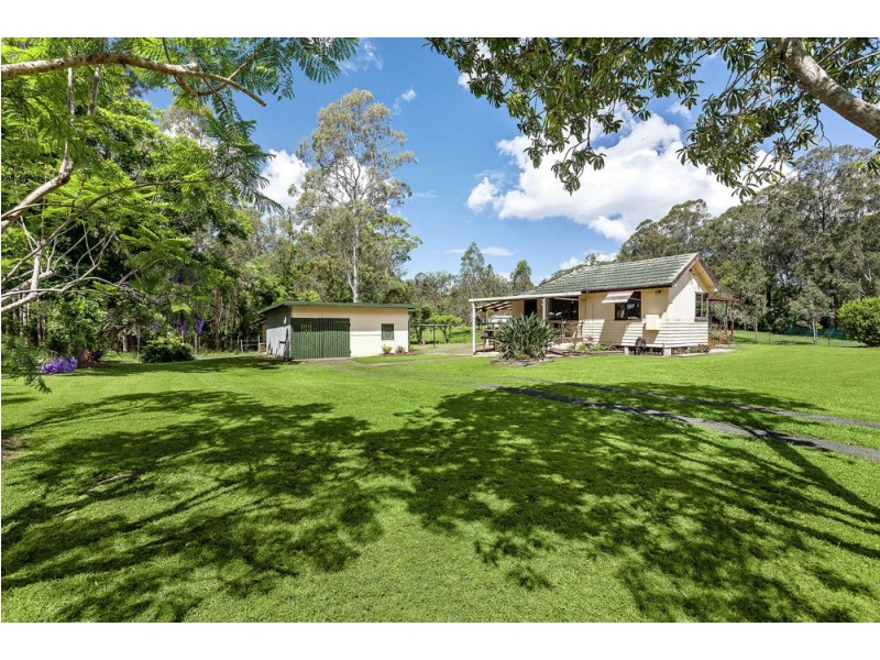 21 Vied Road, Pallara QLD 4110