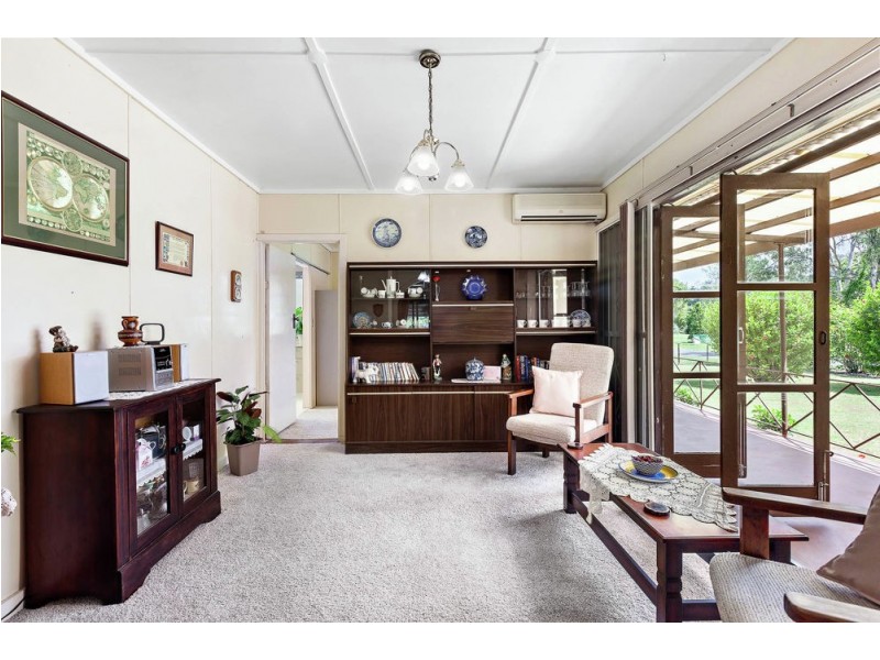 21 Vied Road, Pallara QLD 4110