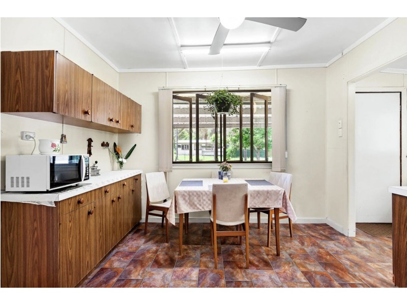 21 Vied Road, Pallara QLD 4110