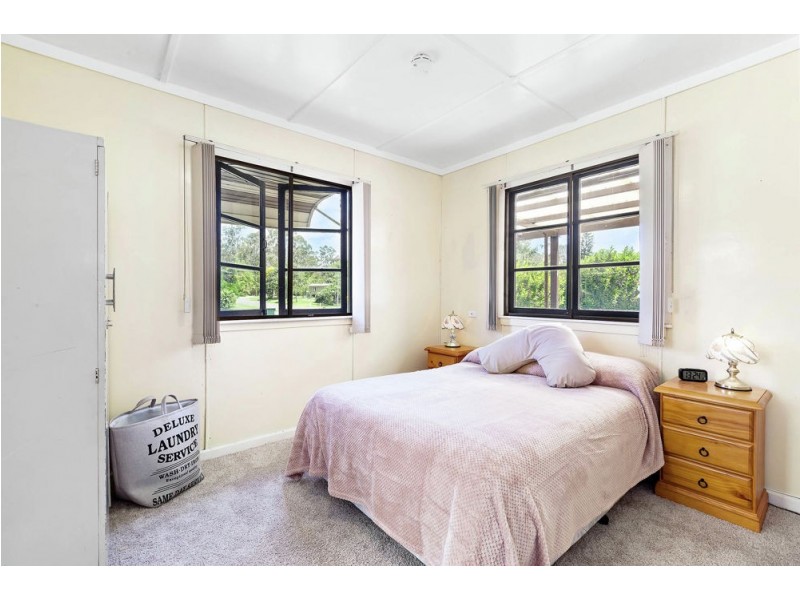 21 Vied Road, Pallara QLD 4110