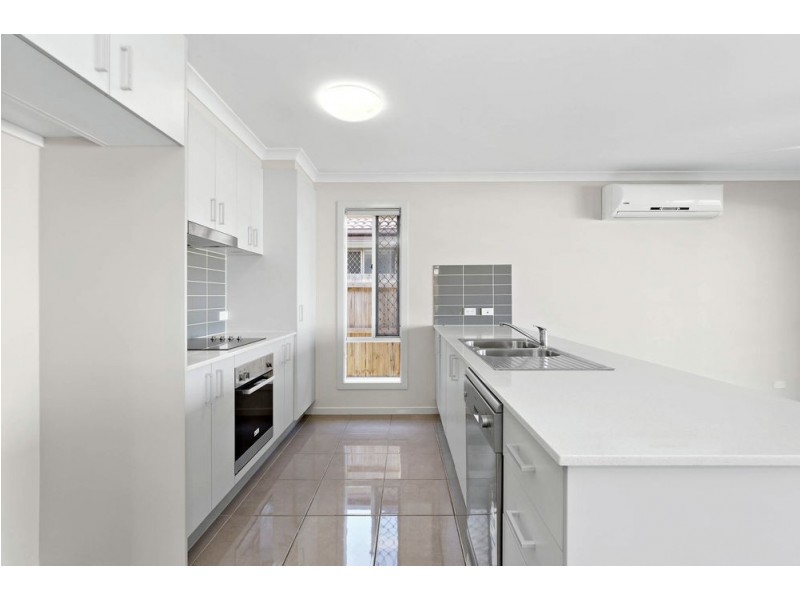 39 Huntley Crescent, Redbank Plains QLD 4301