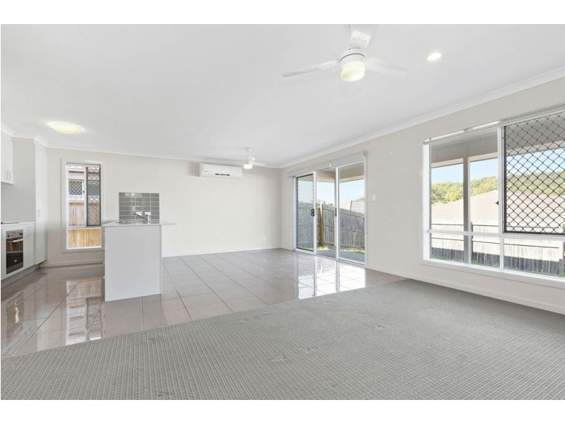 39 Huntley Crescent, Redbank Plains QLD 4301