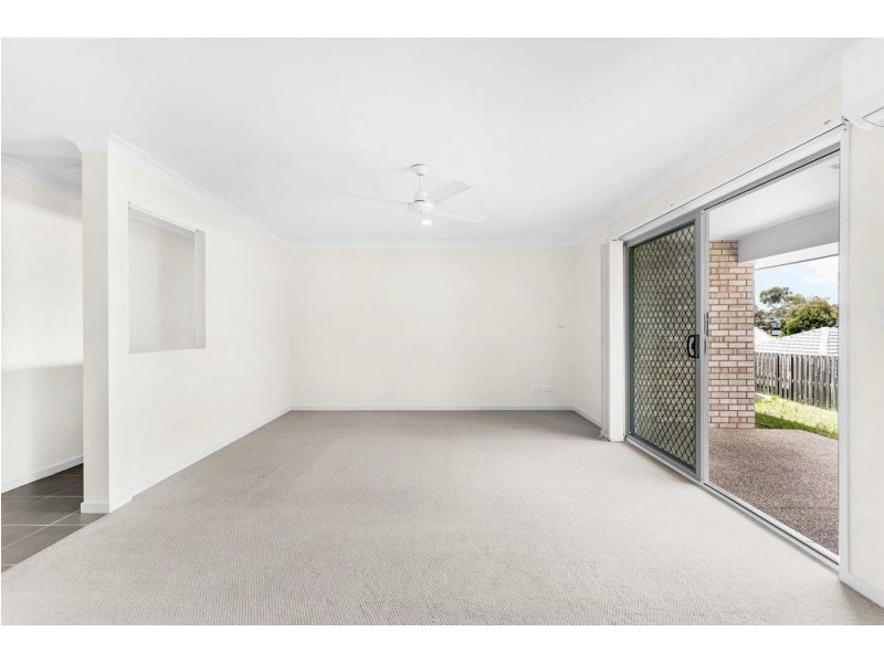 10 Dillon Avenue, Augustine Heights QLD 4300
