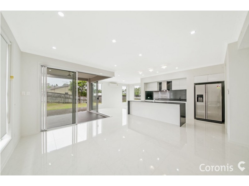 6 Gelu Court, Springfield Lakes QLD 4300