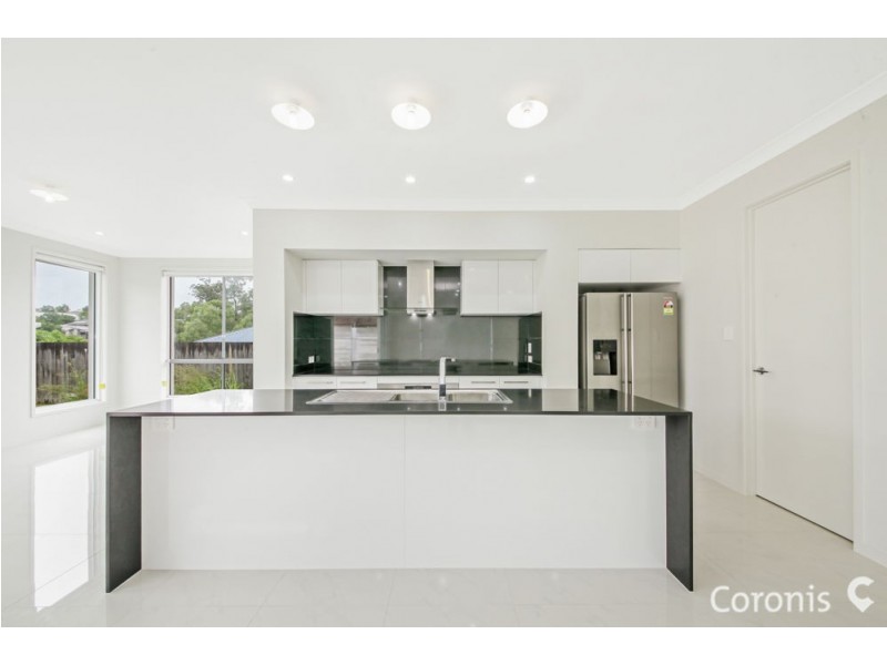 6 Gelu Court, Springfield Lakes QLD 4300
