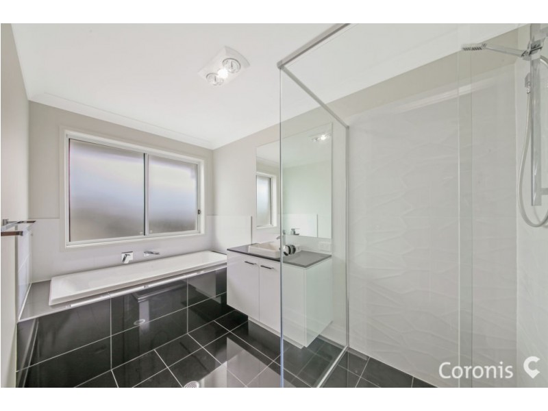 6 Gelu Court, Springfield Lakes QLD 4300