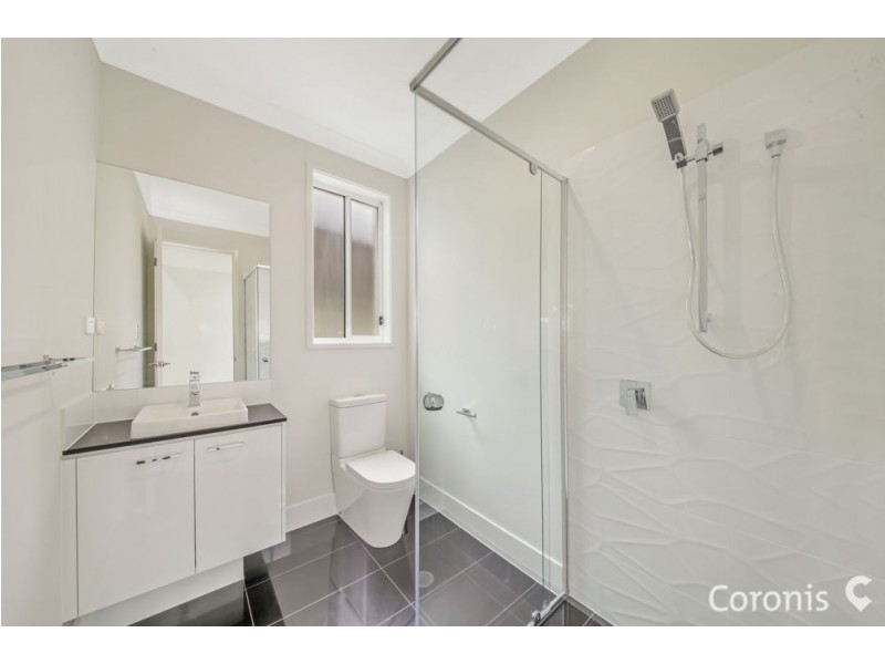 6 Gelu Court, Springfield Lakes QLD 4300