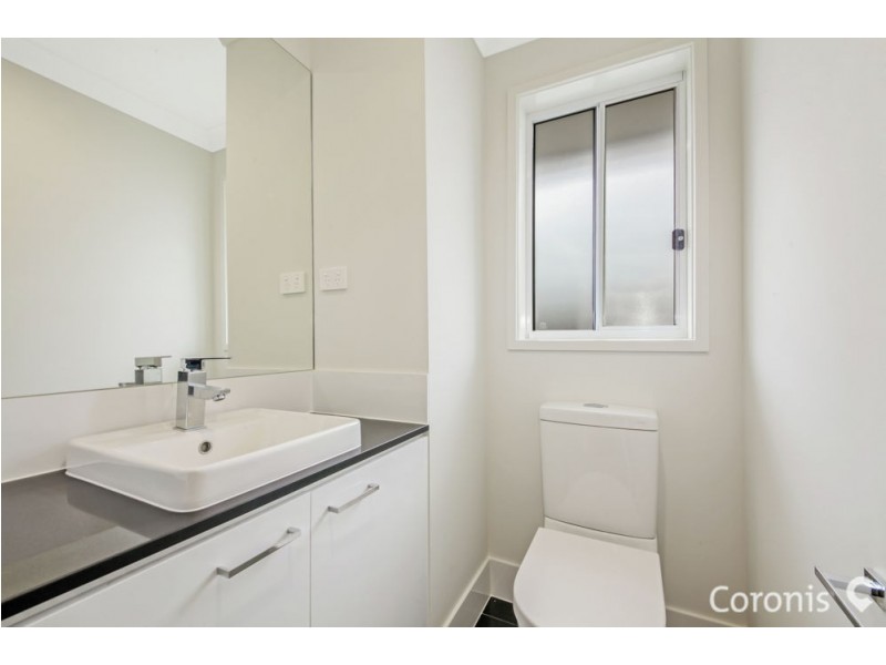 6 Gelu Court, Springfield Lakes QLD 4300