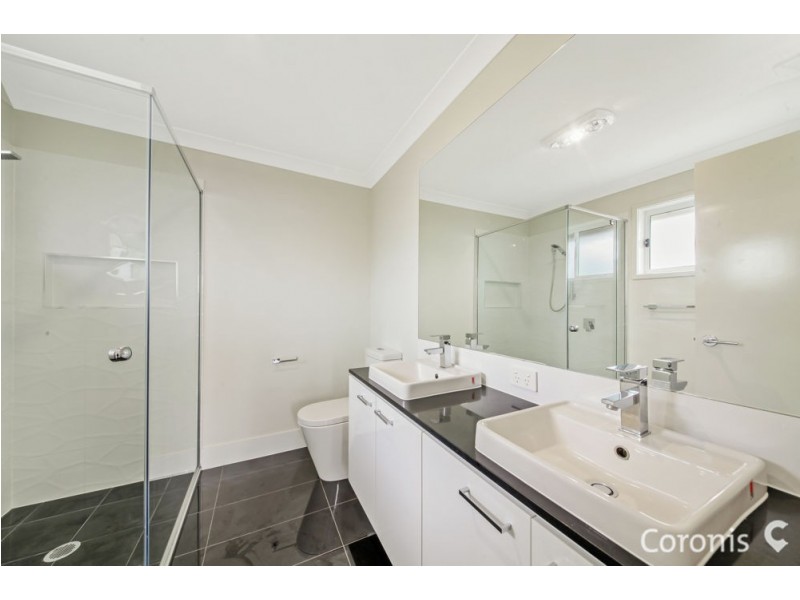 6 Gelu Court, Springfield Lakes QLD 4300