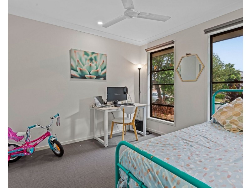 21 Borowski Street, Bellbird Park QLD 4300