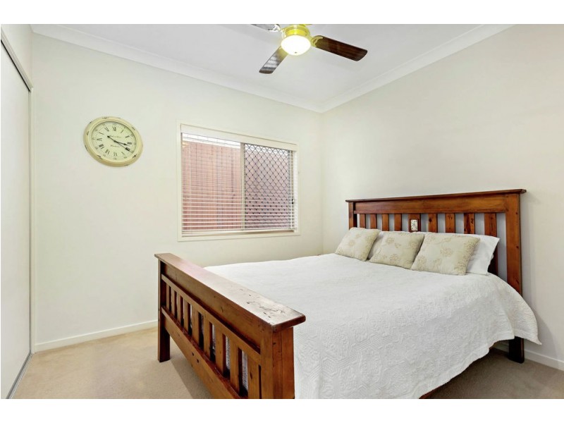 28 Riverine Drive, Springfield Lakes QLD 4300