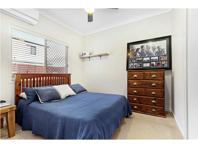 28 Riverine Drive, Springfield Lakes QLD 4300