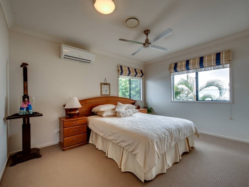 14 Ash Avenue, Springfield Lakes QLD 4300