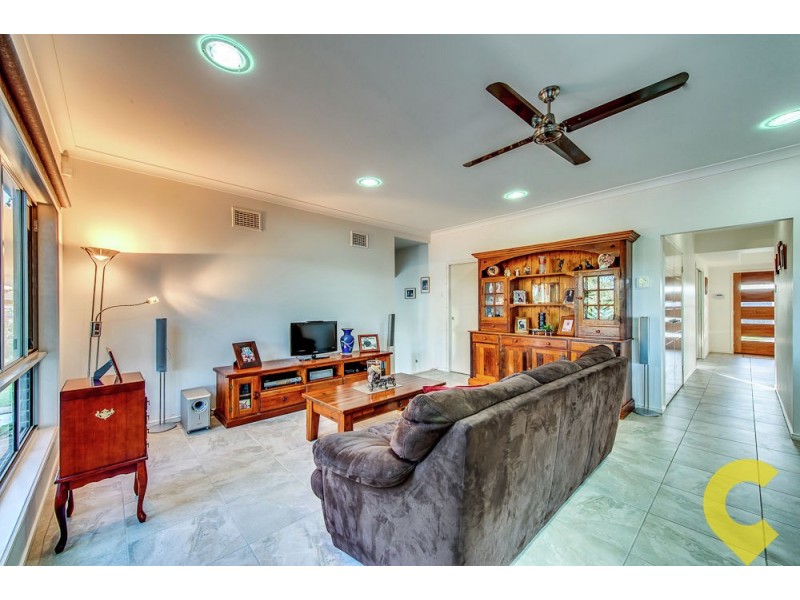 6 Aspect Terrace, Springfield Lakes QLD 4300