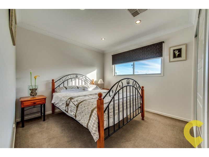 6 Aspect Terrace, Springfield Lakes QLD 4300