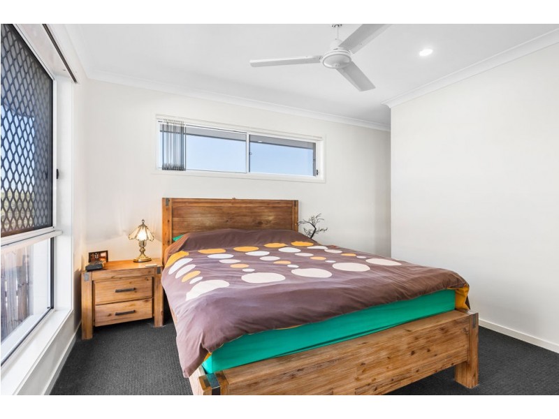 16 Horizon Drive, Springfield Lakes QLD 4300