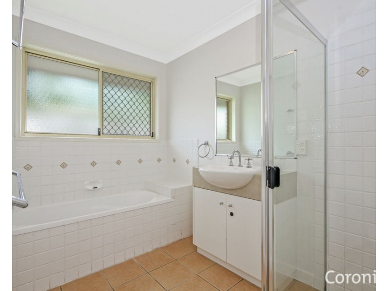 17 Harrison Crescent, Forest Lake QLD 4078