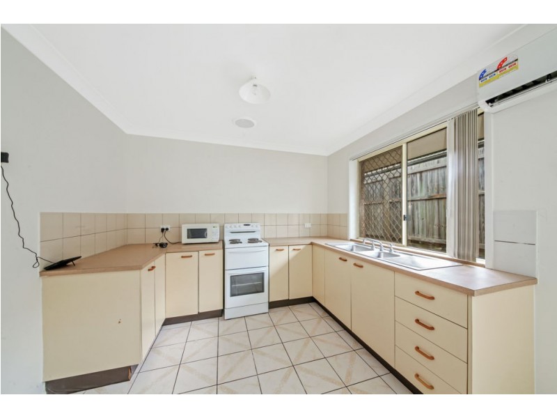 2/41 Creek Street, Bundamba QLD 4304