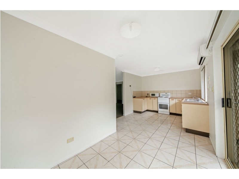 2/41 Creek Street, Bundamba QLD 4304