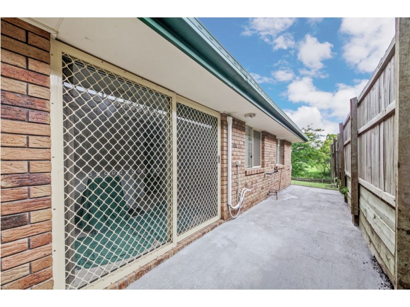 2/41 Creek Street, Bundamba QLD 4304