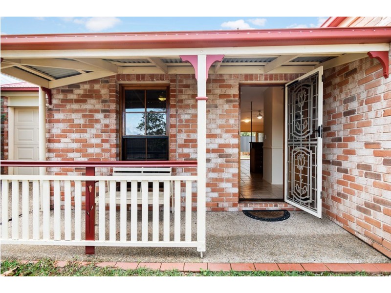 5 Berkshire Pl, Springfield Lakes QLD 4300
