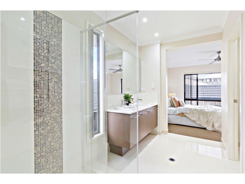 49 Serene Crescent, Springfield Lakes QLD 4300