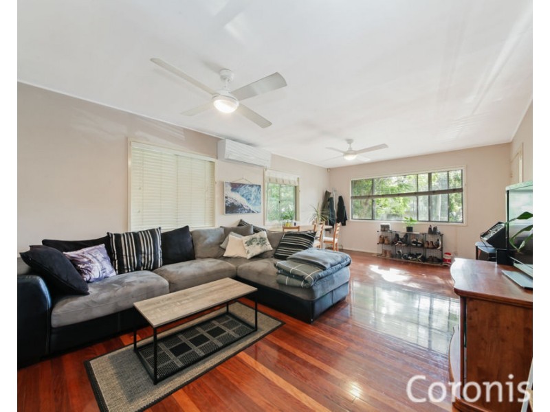 26 Belford Street, Kenmore QLD 4069