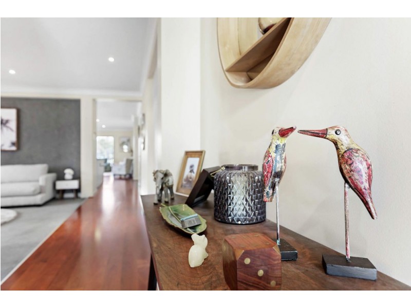 18 Summit Drive, Springfield Lakes QLD 4300