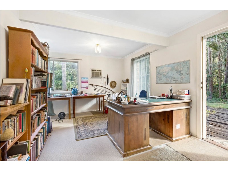 21 Huon Drive, Karalee QLD 4306