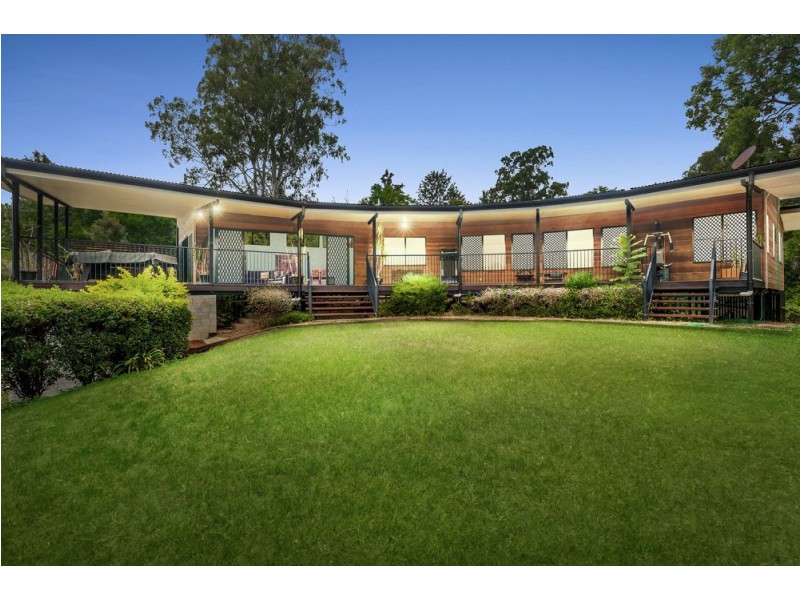 18 Katherine Court, Karalee QLD 4306