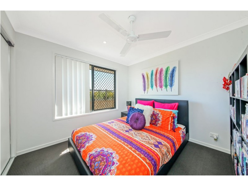 25 Hall Court, Bellbird Park QLD 4300