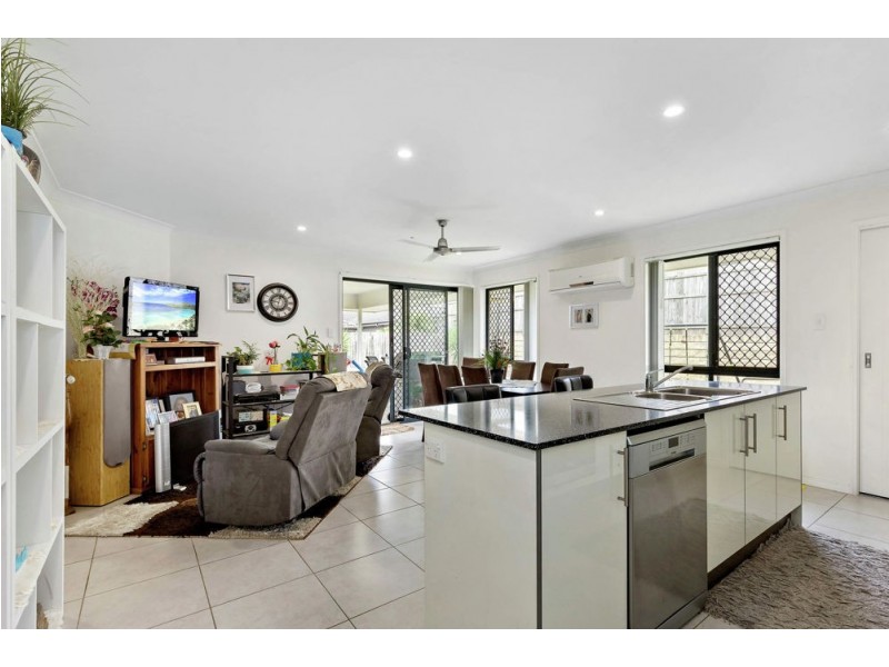 66 Columbia Drive, Bellbird Park QLD 4300
