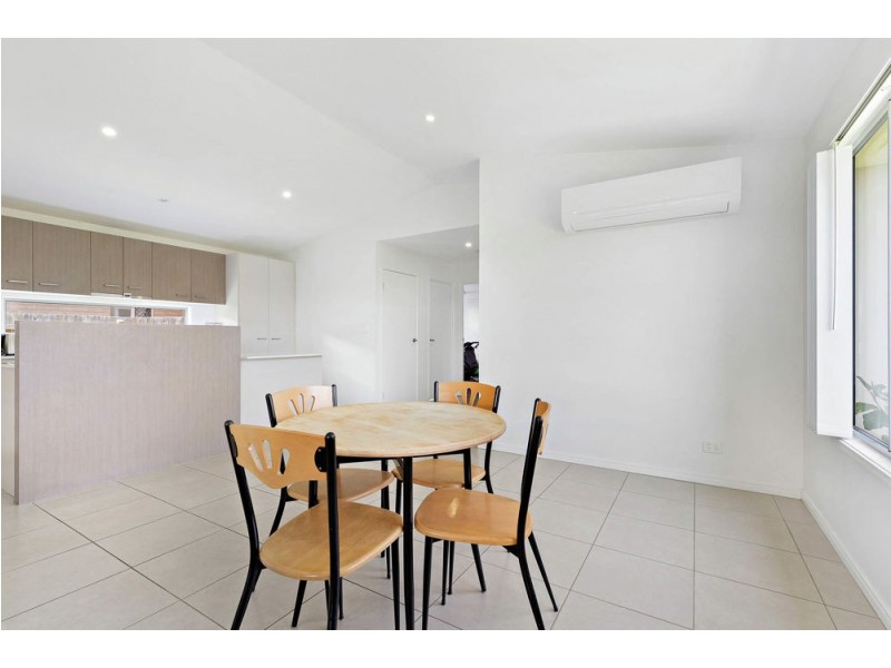 21 Hamersly Street, Redbank Plains QLD 4301