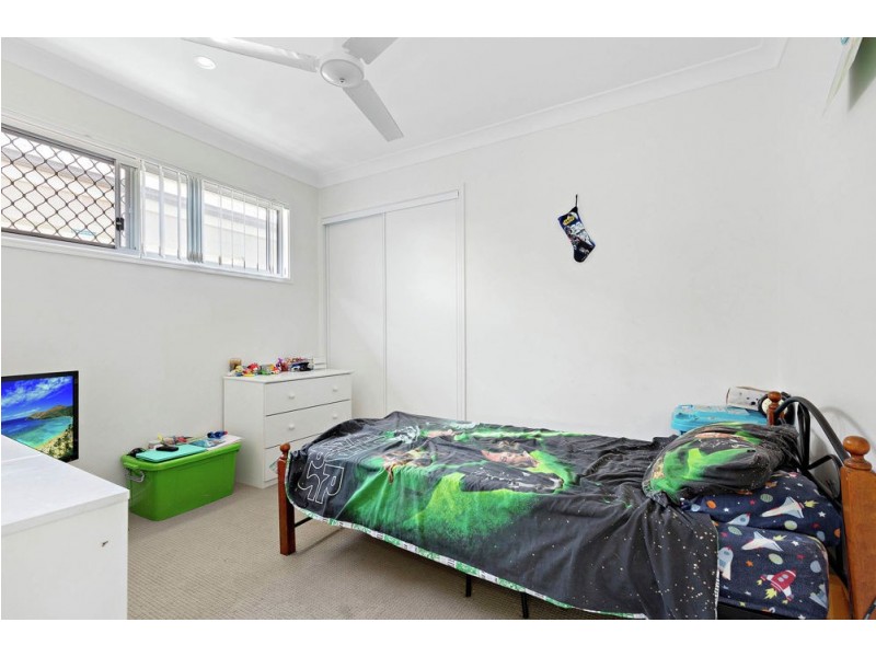 21 Hamersly Street, Redbank Plains QLD 4301