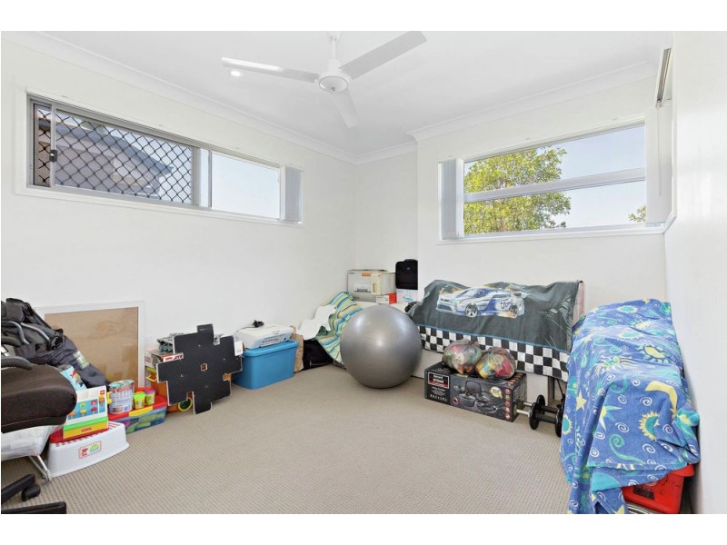 21 Hamersly Street, Redbank Plains QLD 4301