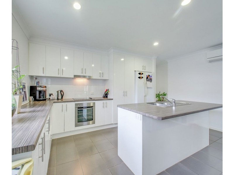 32 Trevor street, Bellbird Park QLD 4300
