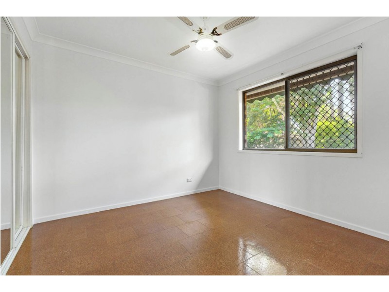 21 Crestwood Drive, Camira QLD 4300