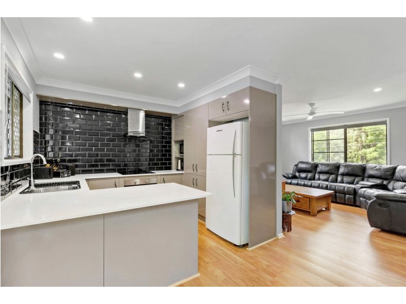3 Millocker Court, Bellbird Park QLD 4300