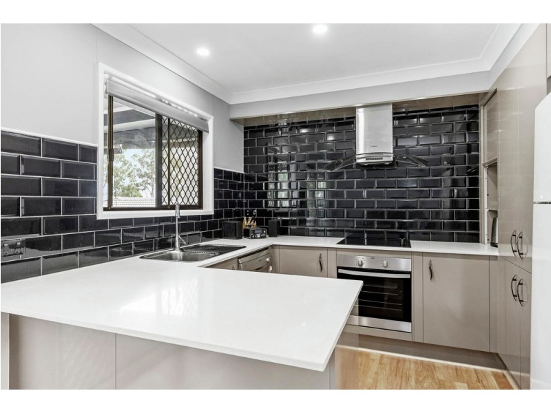 3 Millocker Court, Bellbird Park QLD 4300