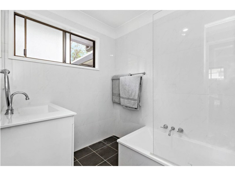 3 Millocker Court, Bellbird Park QLD 4300