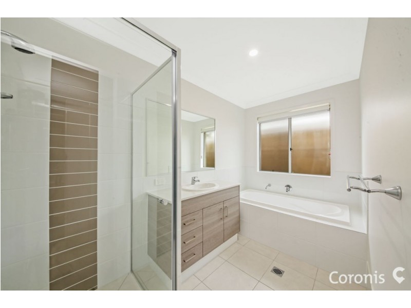 3 Eccles Street, South Ripley QLD 4306