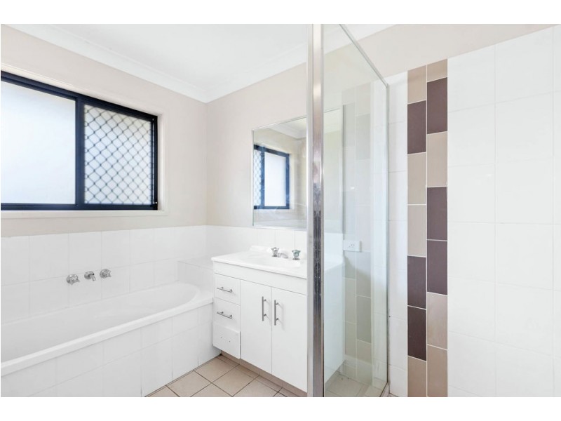 62 Parkside Drive, Springfield QLD 4300