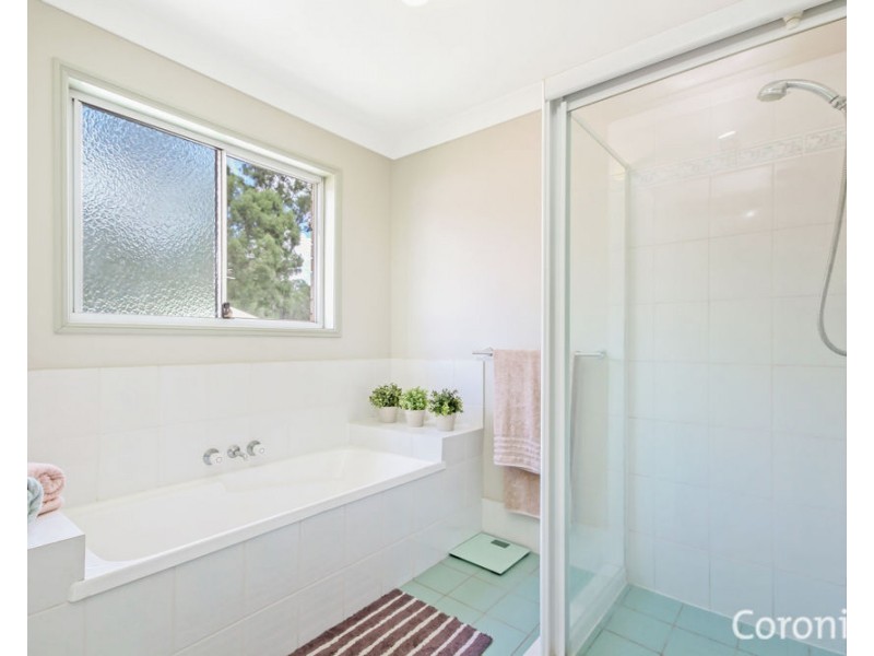 22 Glasshouse Crescent, Forest Lake QLD 4078