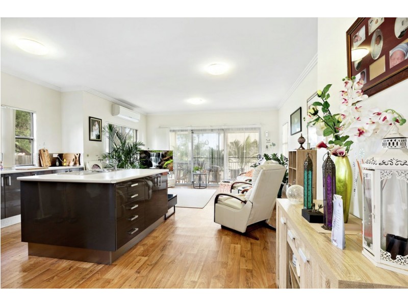 49 Braeside Road, Bundamba QLD 4304